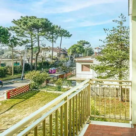 Apartament Modern In Lido Di Pomposa, 50 M² With Balcony. Lido di Pomposa