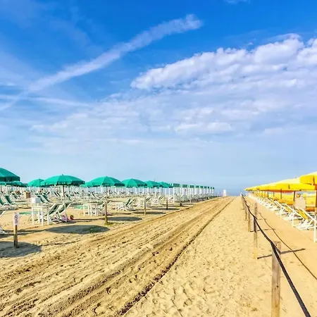 Modern In Lido Di Pomposa, 50 M² With Balcony. Διαμέρισμα *